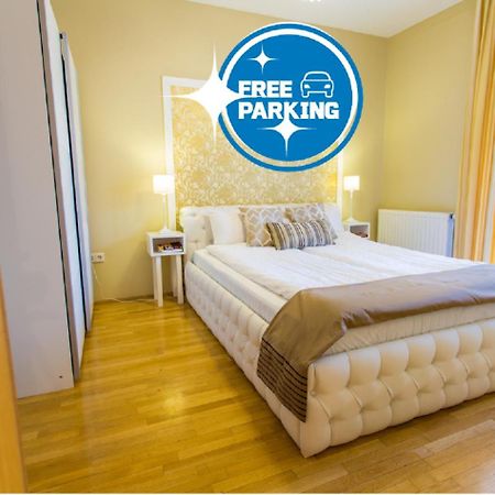 Colours Apartments Superior With Free Parking Budapest Eksteriør bilde